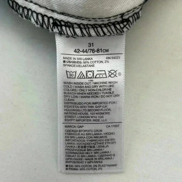 GAP Men’s Shorts 12” Stretch Casual Flat Front Chino Shorts Washed Black 31 - Picture 9 of 15